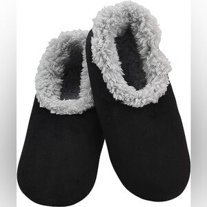 Super Soft Plush | Women's Snoozies!® Slippers